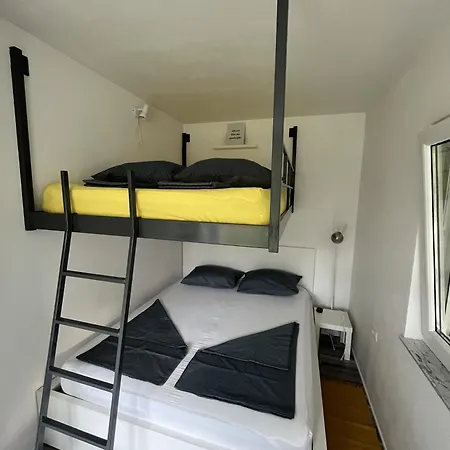 Tatil Evi Hiska Na Hribu Ankaran