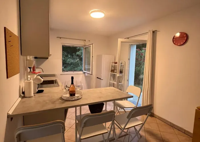 Hiska Na Hribu 펜션 안카란